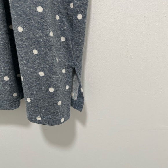 Coin Dot Patterned Top - Picture 4 of 8